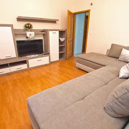 Joko 1160 Apartment *